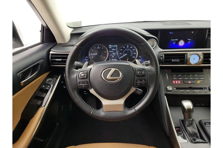 $24998 : Lexus IS 300 2020 4dr Sedan image 10