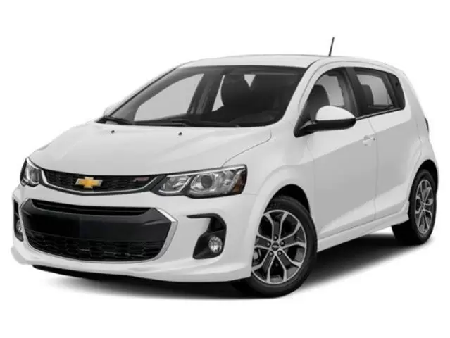 $13500 : 2020 Chevrolet Sonic Hbks image 1