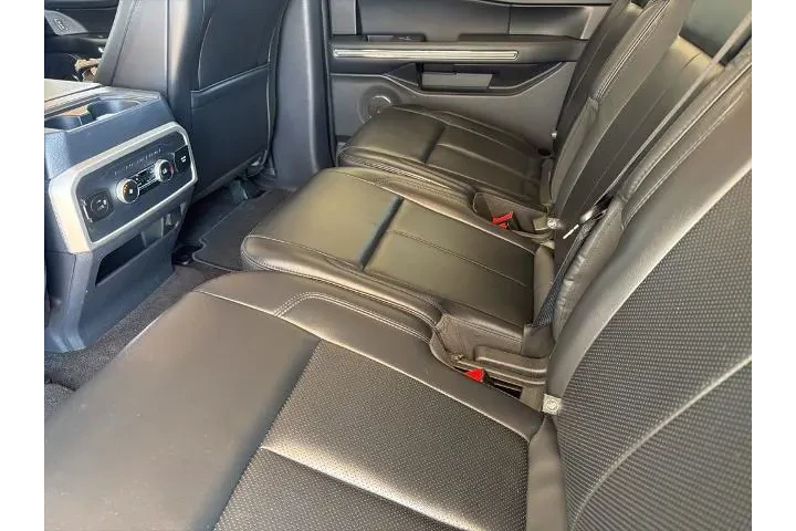 $36434 : Ford Expedition MAX 2023 4x4 image 8