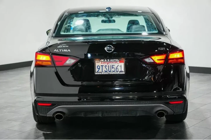 $16889 : 2022 Altima 2.5 SR image 4