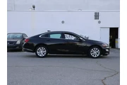 $17784 : Chevrolet Malibu 2024 LT 4dr thumbnail