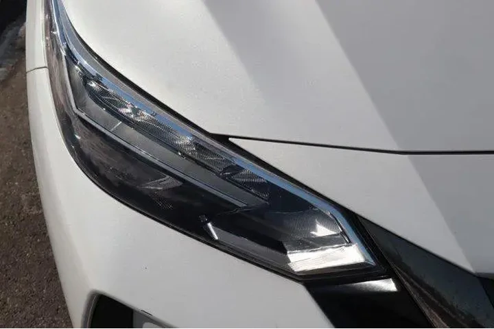 $17714 : Nissan Sentra 2023 SR 4dr Se image 9