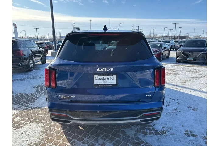 $30495 : 2023 Sorento SX image 6