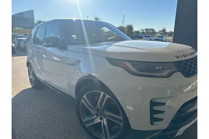 $38627 : Land Rover Discovery 2023 AW image 6