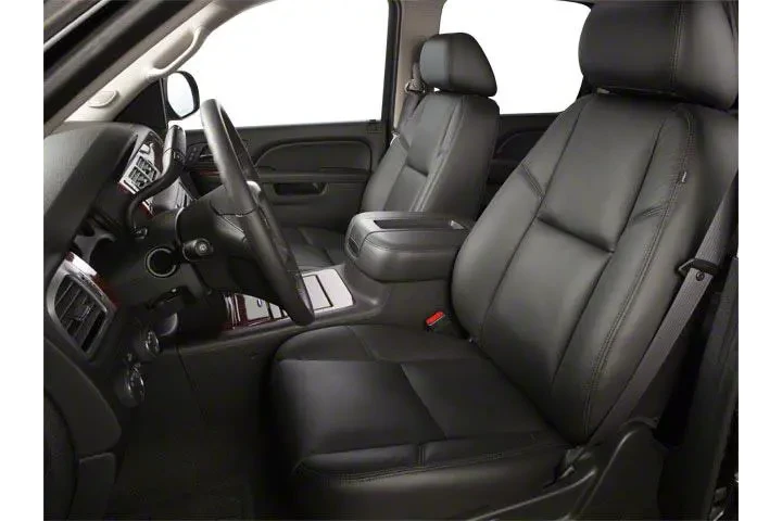 $4000 : Chevrolet Suburban 2010 4x4 image 8