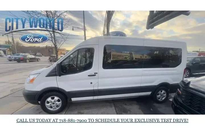 $27998 : Ford Transit 2017 350 XL 3dr image 2