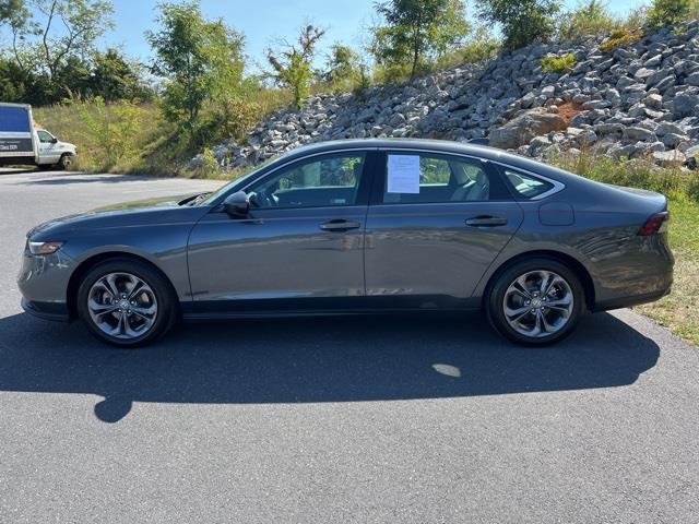 $28998 : PRE-OWNED 2024 HONDA ACCORD EX image 5