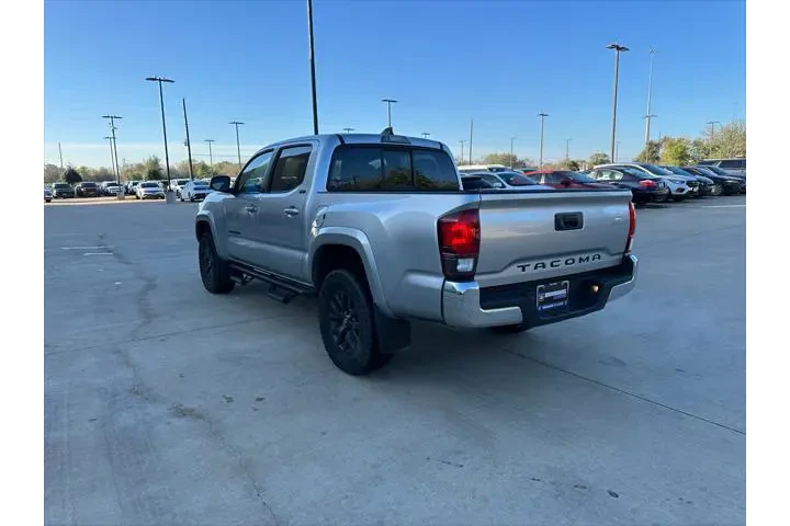 $27427 : Toyota Tacoma 2022 4x2 SR5 4 image 7