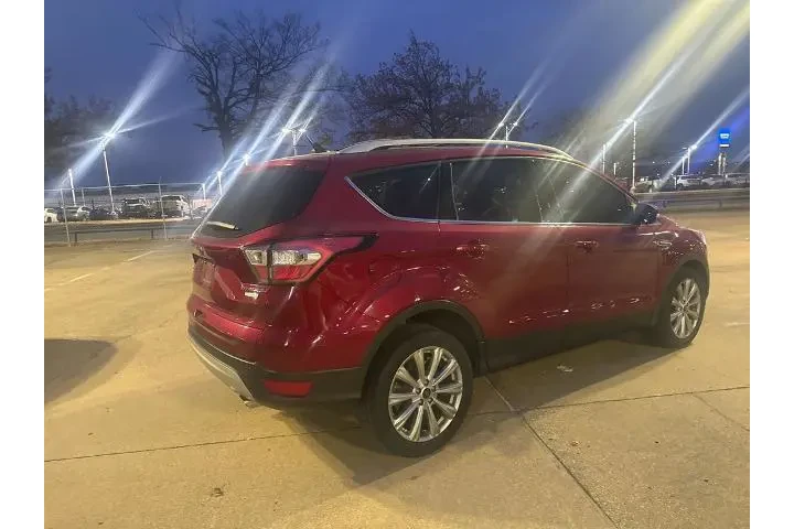 $8895 : Ford Escape 2018 Titanium 4d image 6