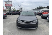 $9497 : 2017 Pacifica LX thumbnail