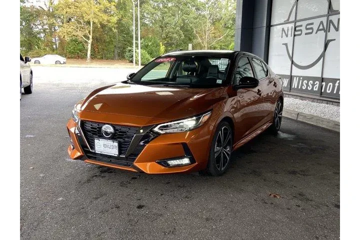 Nissan Sentra 2023 SR 4dr Se image 8