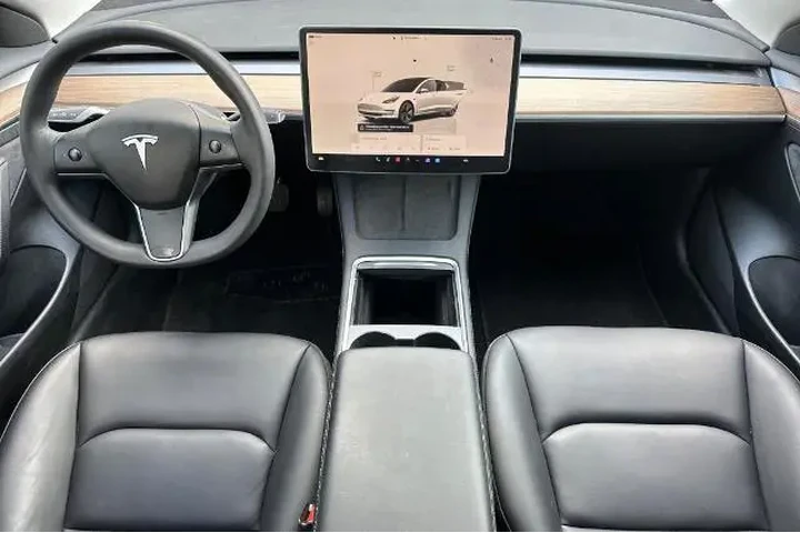 $24516 : Tesla Model 3 2023 4dr Sedan image 5