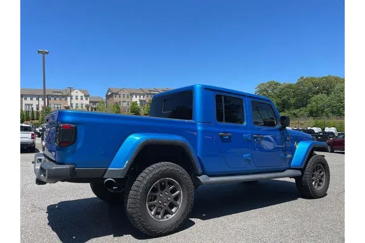 $35039 : Jeep Gladiator 2021 4x4 Over image 3