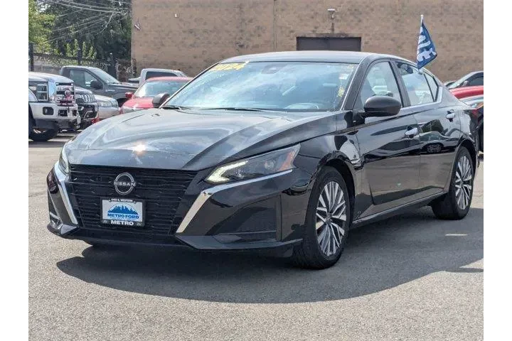 $20653 : Nissan Altima 2024 2.5 SV 4d image 8