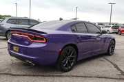 $28587 : 2023 Charger SXT RWD thumbnail