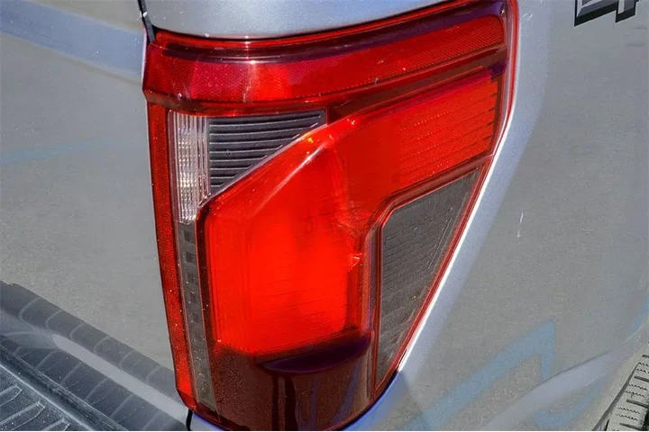 $39997 : Ford F-150 2024 4x4 XLT 4dr image 8