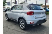 $15895 : Hyundai VENUE 2022 SEL 4dr C thumbnail