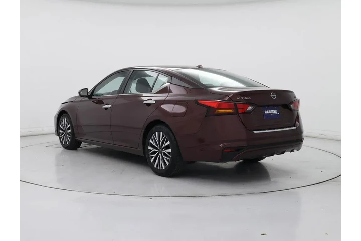 $20998 : Nissan Altima 2023 2.5 SV 4d image 2