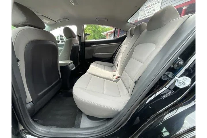 $7485 : Hyundai ELANTRA 2019 SE 4dr image 5