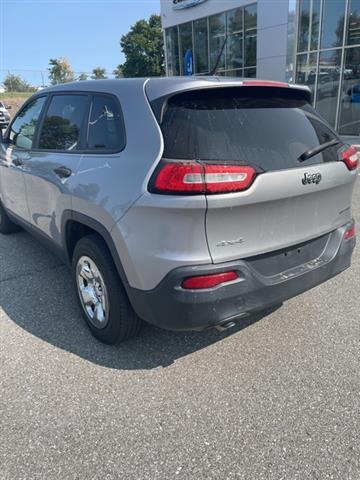 $16495 : PRE-OWNED 2016 JEEP CHEROKEE image 7