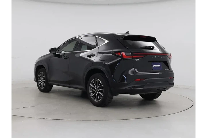 $31998 : Lexus NX 250 2023 4dr Crosso image 2