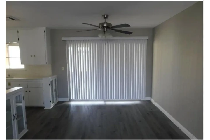 $2200 : Spacious 2 Bed Home image 3