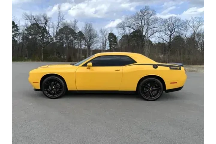 $20900 : 2018 CHALLENGER SXT image 4