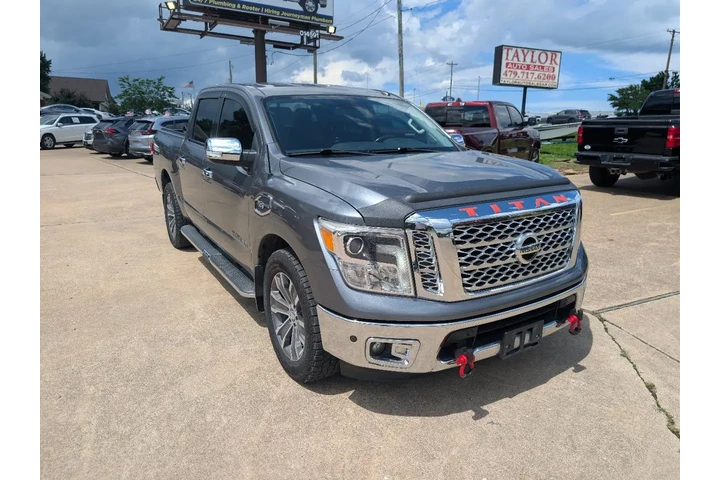$22995 : 2017 Titan image 3