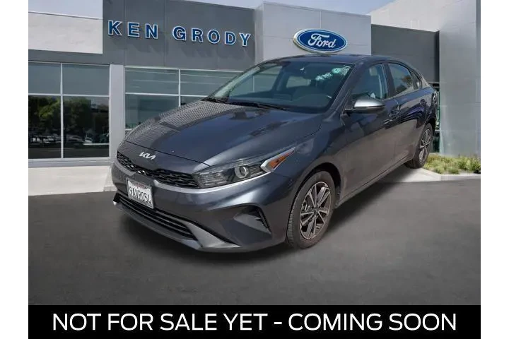 $17400 : Kia Forte 2022 FE 4dr Sedan image 1