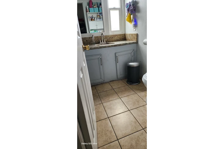 $75000 : MOBILE HOME FOR SALE ONTARIO image 7