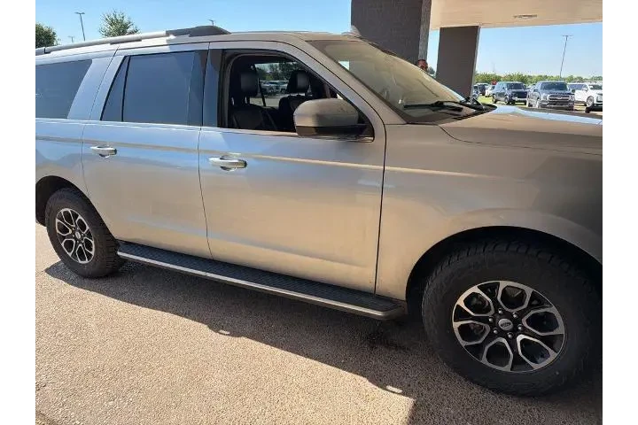 $36434 : Ford Expedition MAX 2023 4x4 image 4