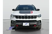 $23490 : Jeep Compass 2024 4x4 Trailh thumbnail