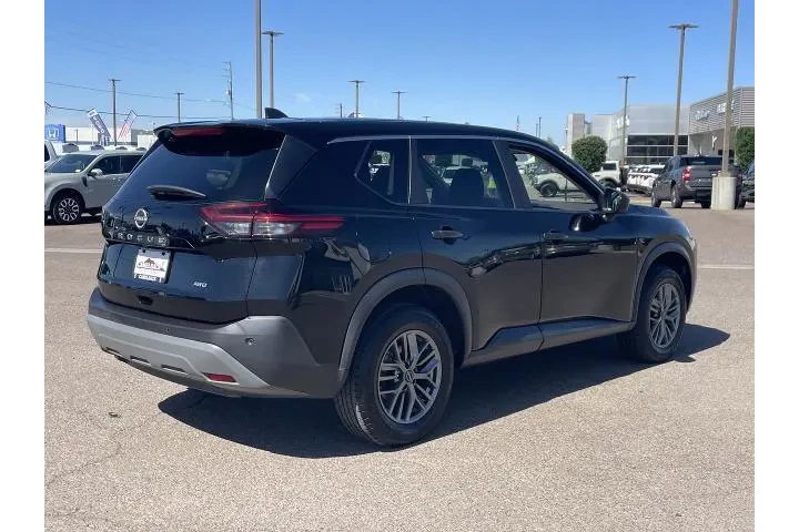 $19297 : Nissan Rogue 2023 AWD S 4dr image 6