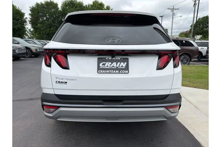 $27523 : Hyundai TUCSON 2025 SEL 4dr image 6