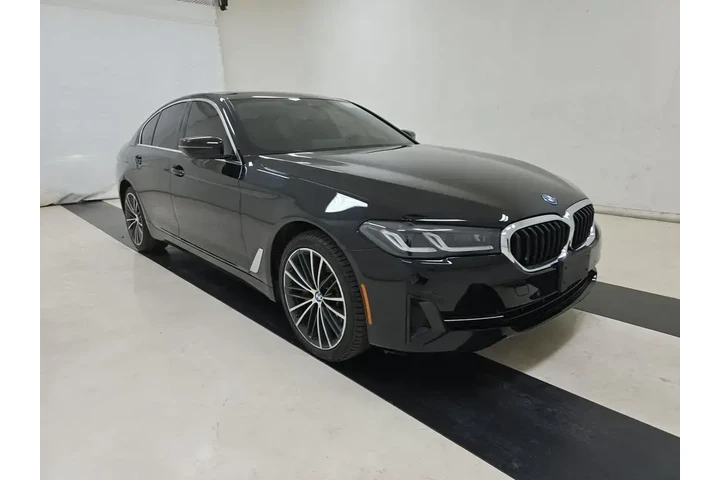 $28990 : BMW 5 Series 2022 530i 4dr S image 3