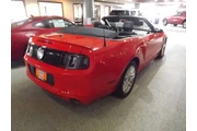 $12985 : Ford Mustang 2013 V6 2dr Con thumbnail