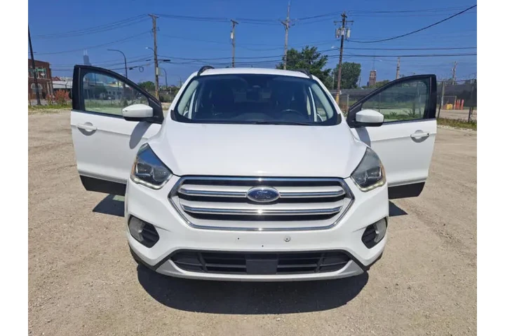 $8899 : 2018 Escape SEL image 6