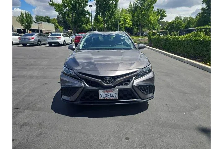$28995 : Toyota Camry 2024 SE 4dr Sed image 2