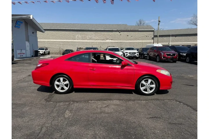 $5298 : Toyota Camry Solara 2005 SE image 9