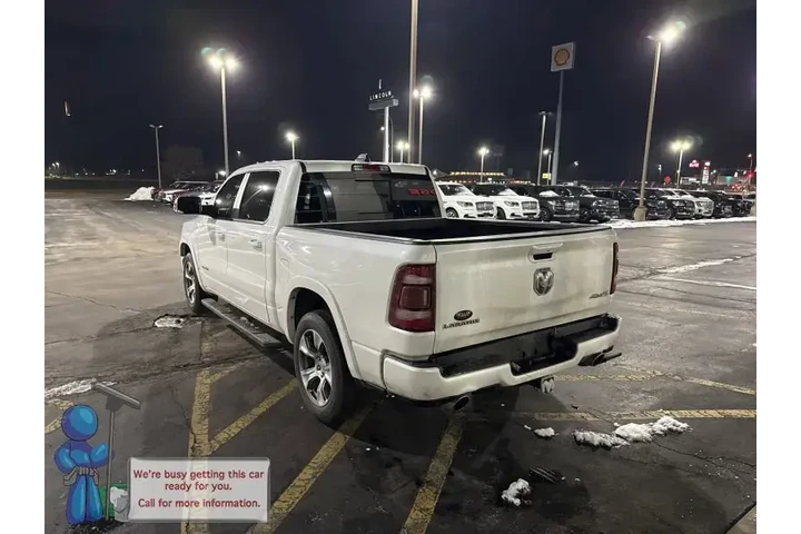 $26962 : Ram 1500 2019 4x4 Laramie 4d image 2