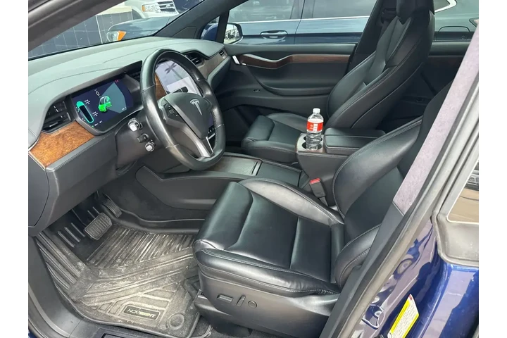 $38791 : Tesla Model X 2020 AWD Long image 2