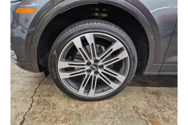 $20910 : Audi SQ5 2018 AWD 3.0T quatt image 9