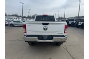 $24980 : 2019 RAM 2500 Tradesman 4x4 C thumbnail