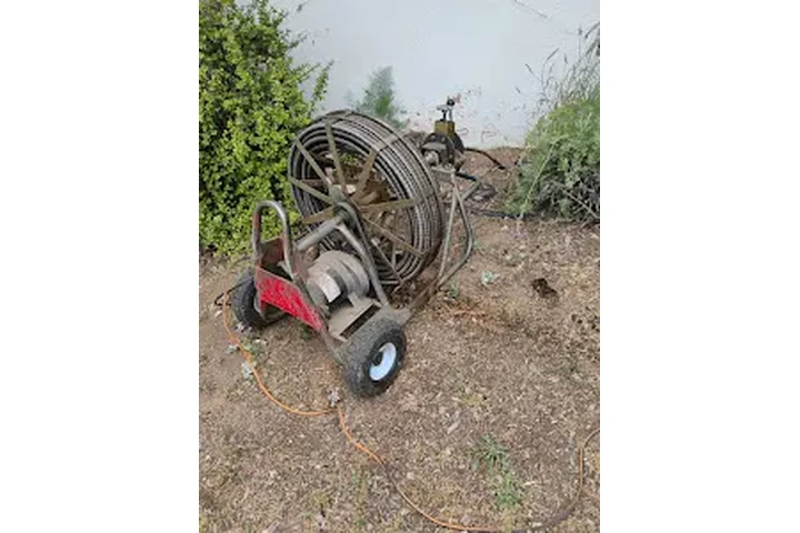 🚨 ¿Problemas de plomería? image 3