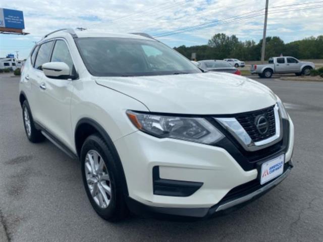 2018 Rogue image 3