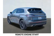 $35275 : Lincoln Nautilus 2023 AWD Re thumbnail