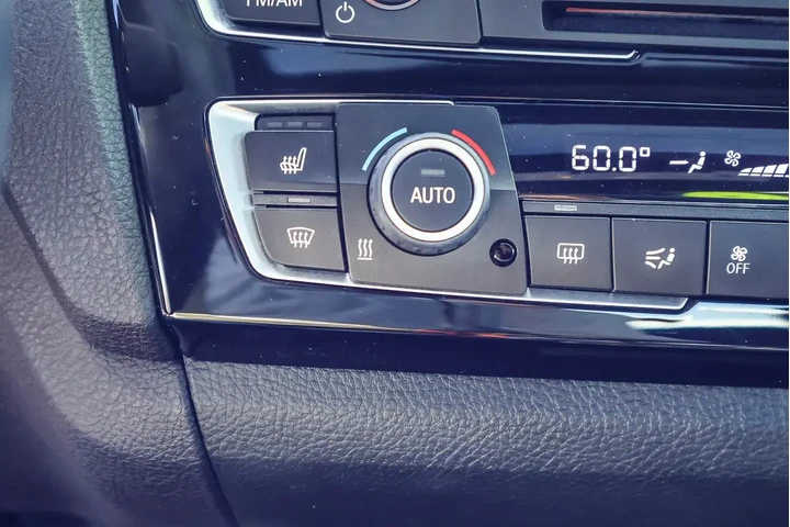 $24000 : BMW 2 Series 2016 AWD M235i image 5