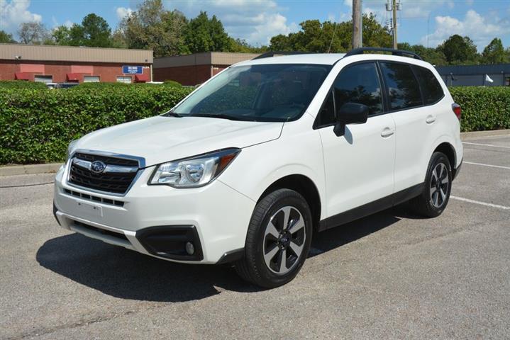 2017 Forester 2.5i image 1