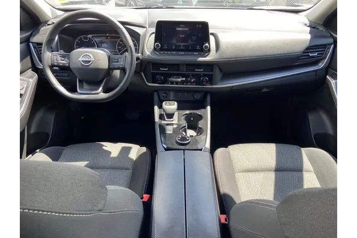 $19487 : Nissan Rogue 2025 AWD SV 4dr image 8