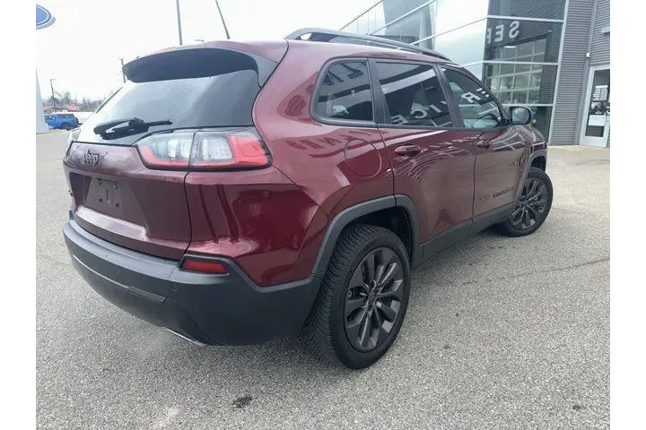 $12695 : Jeep Cherokee 2021 4x4 Latit image 5